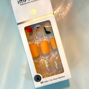 Impress press on nails